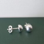 Aretes de media esfera